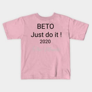 beto t shirt Kids T-Shirt